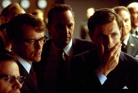 Steven Culp, Kevin Costner, and Bruce Greenwood in Thirteen Days
