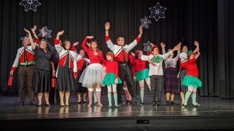 ensemble members in the Spotlight Theatre's Miracle on 34th Street