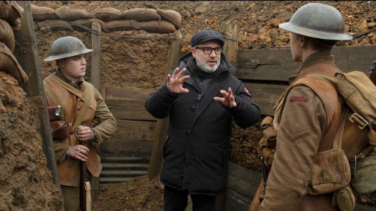 Sam Mendes directs Dean-Charles Chapman and George MacKay in 1917