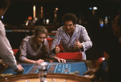 Julie Hagerty and Albert Brooks in Lost in America