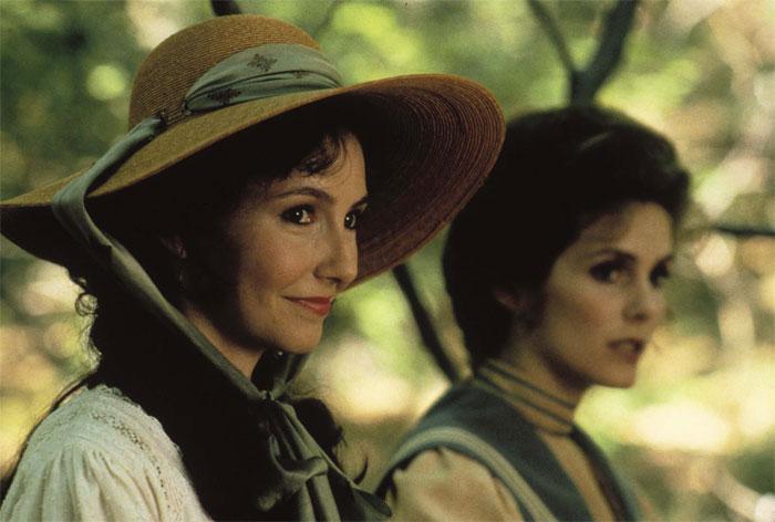 Mary Steenburgen and Julie Hagerty in A Midsummer Night's Sex Comedy
