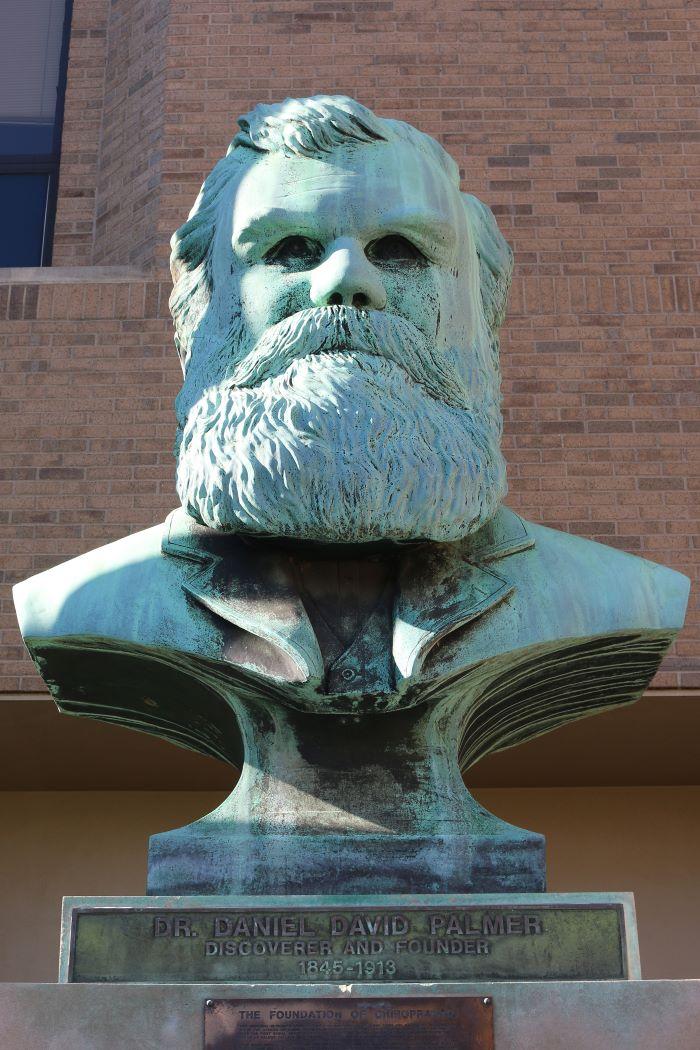 D.D. Palmer bust (photo by Bruce Walters)